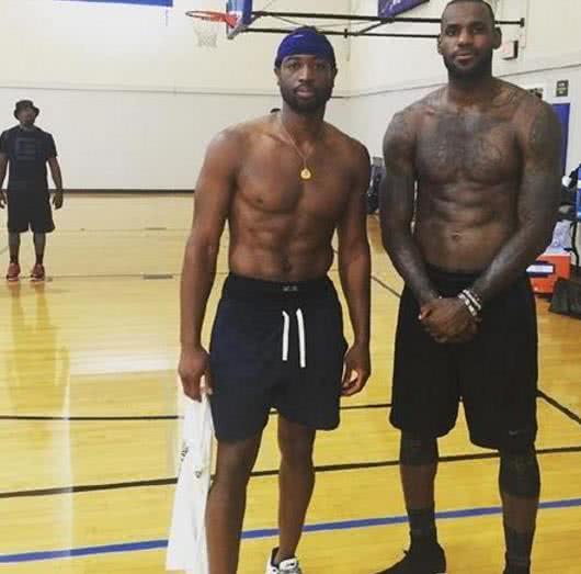 球迷心中挥 球迷心中挥