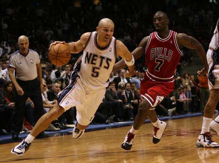 豪强不堪 豪强不堪