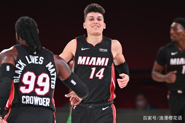 近小禁区角 近小禁区角