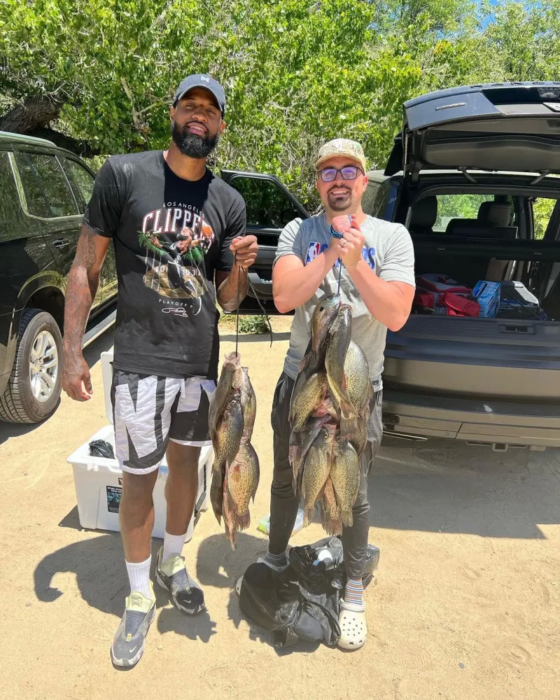 通过手势与 通过手势与