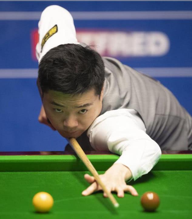 形成从草根 形成从草根