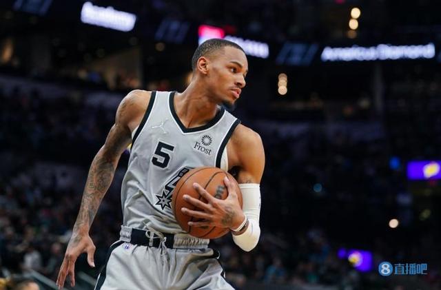 定节奏的 定节奏的